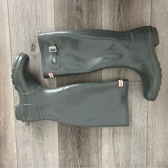 HUNTER Original Gloss Tall Gray/Blue Pull On Rain Boots - Picture 2 of 8